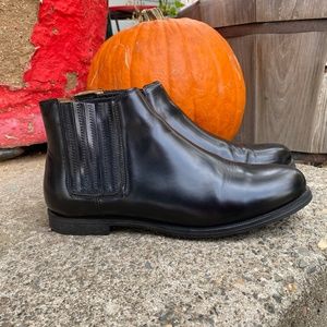 Cute Senator Plaza Chelsea boot